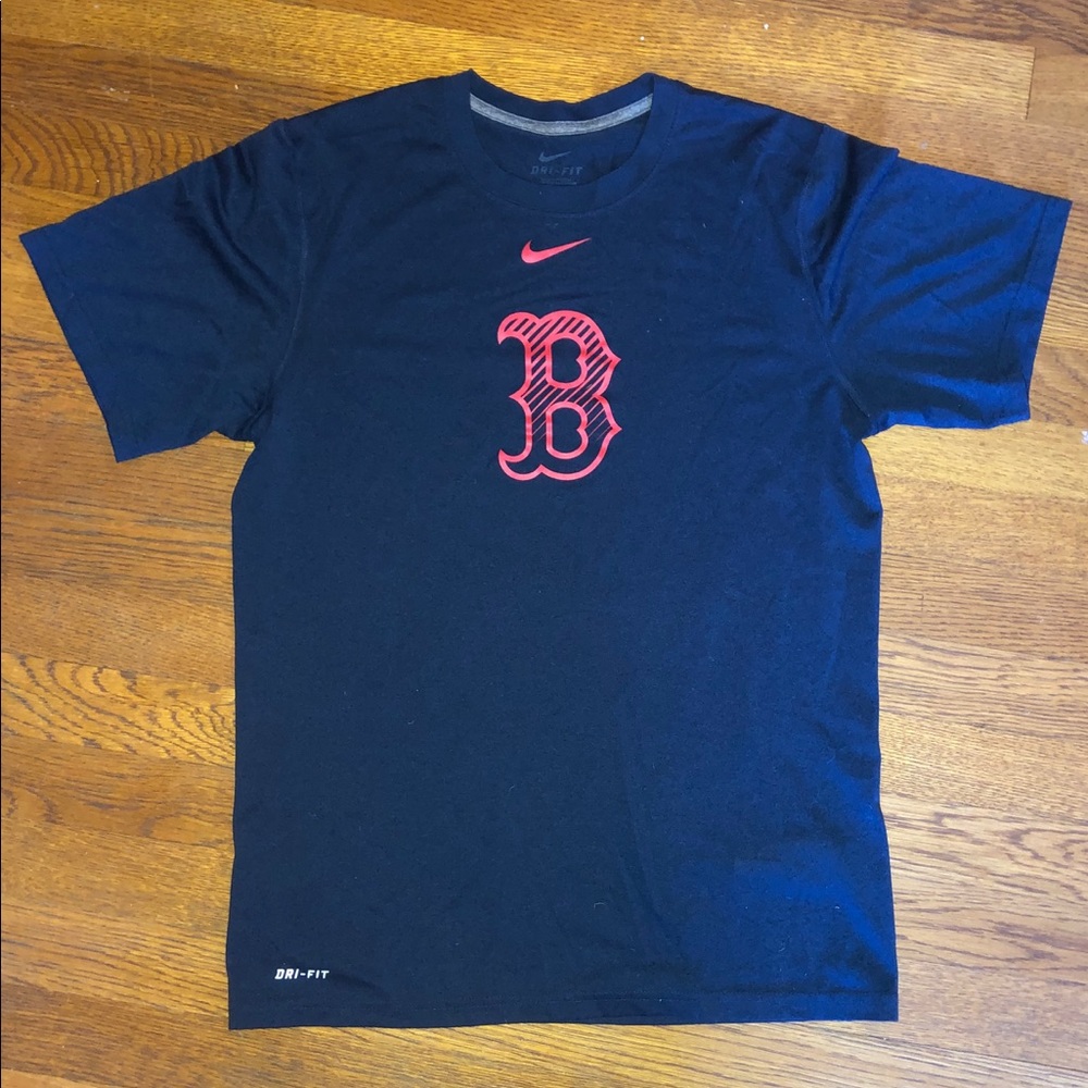 Nike Dri-Fit Boston Red Sox Shirt